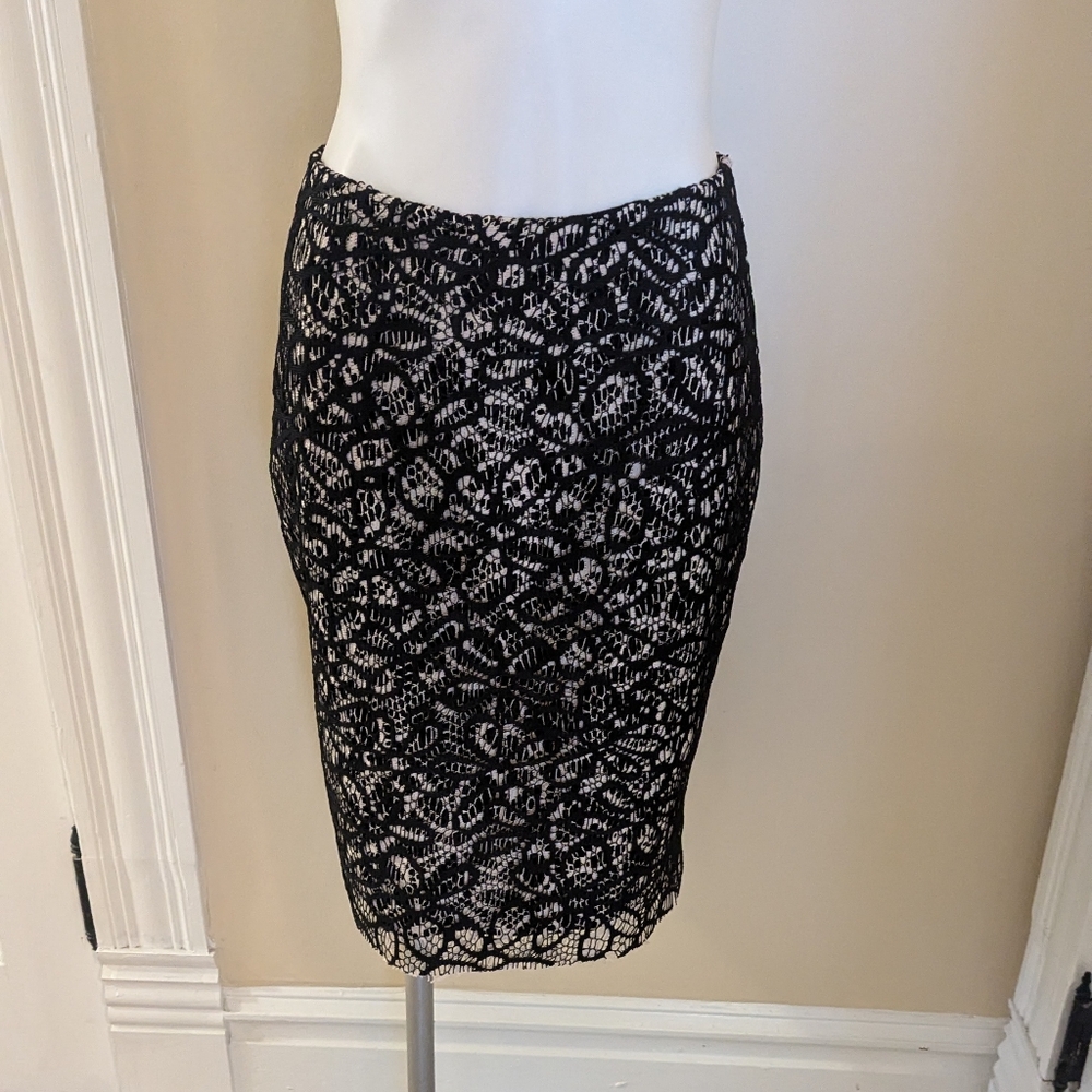 Anthropologie Western Wear black and tan lace skirt size M
